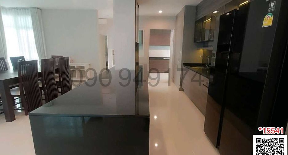Casa en venta de 4 habitaciones en Bang Phli, Samut Prakan