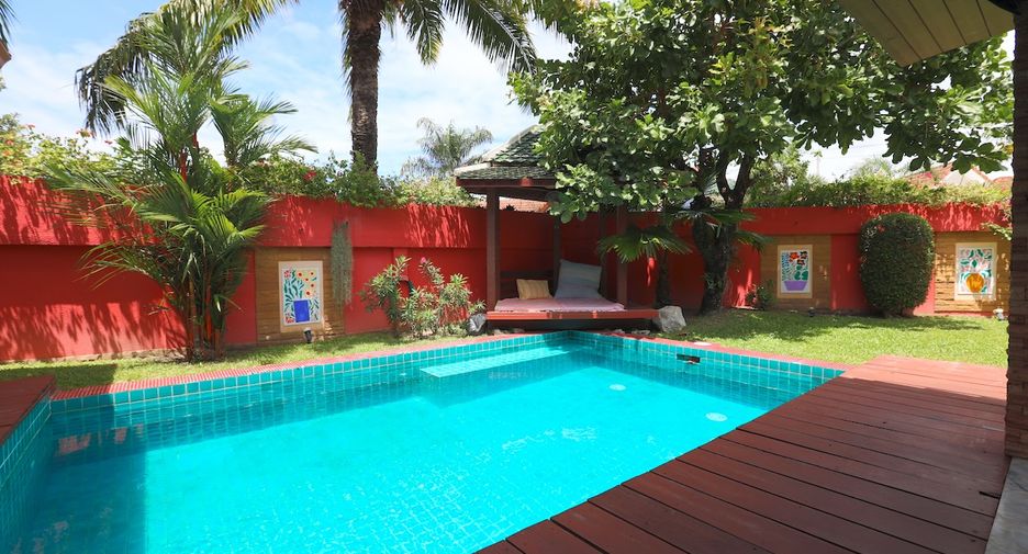 Casa en alquiler y en venta de 3 habitaciones en Bang Lamung, Chonburi