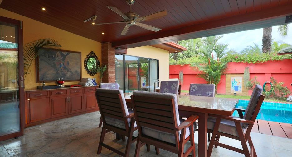 Casa en alquiler y en venta de 3 habitaciones en Bang Lamung, Chonburi