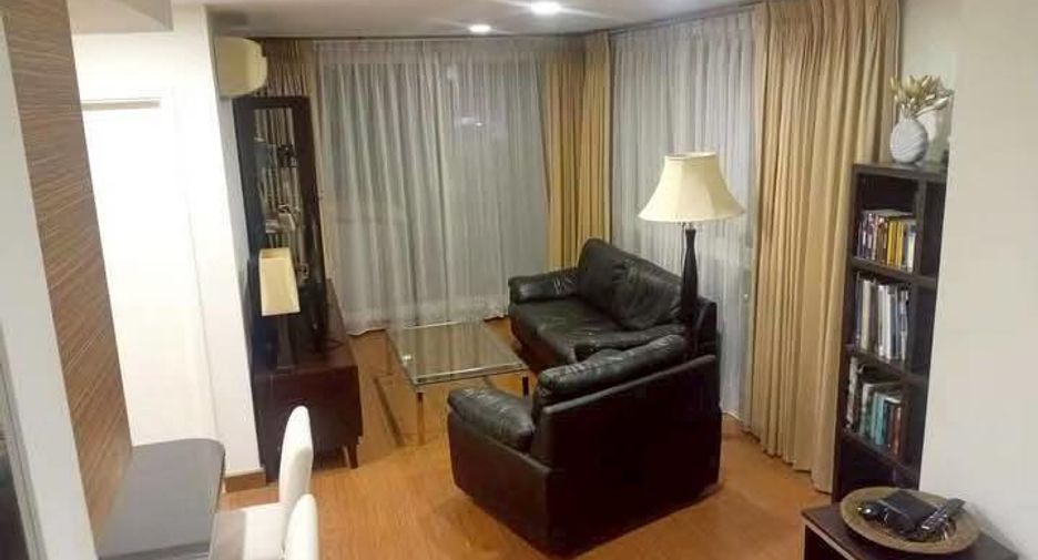 For sale 2 bedrooms condo in Bang Rak, Bangkok