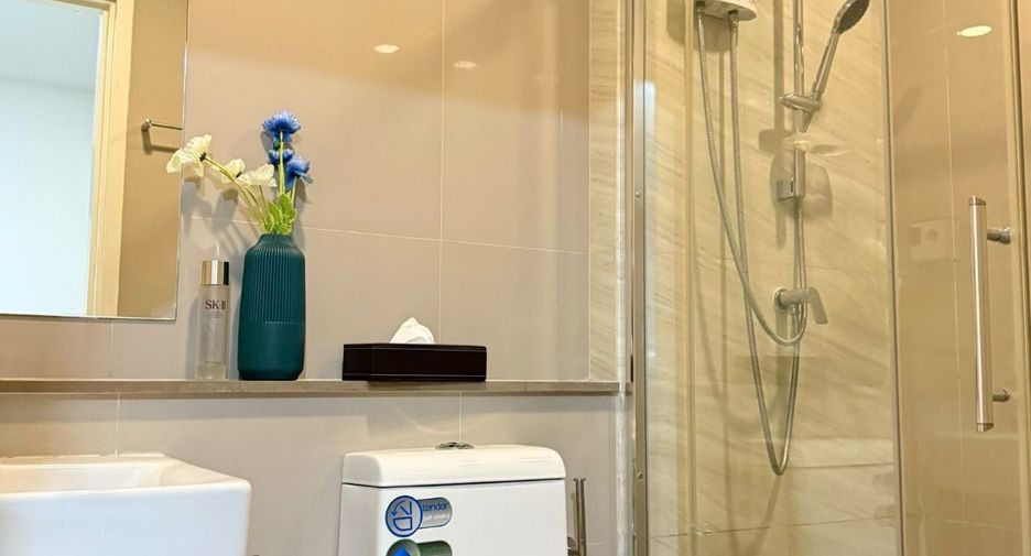 Condo en venta de 2 habitaciones en Watthana, Bangkok