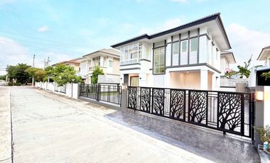 For sale 3 bedrooms house in Nong Khaem, Bangkok