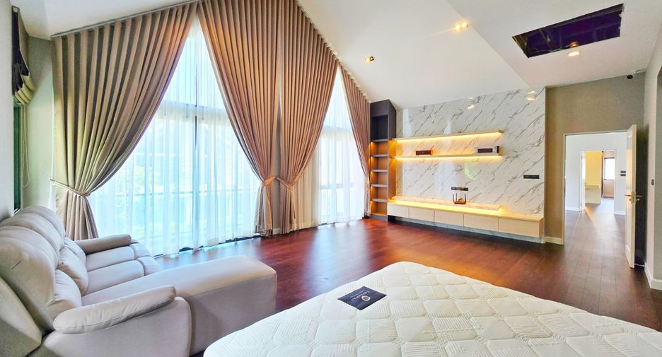 For sale 4 bedrooms house in Phasi Charoen, Bangkok