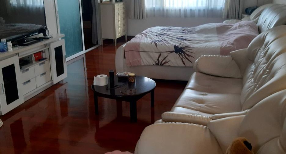出售 3 卧室 独立屋 在 Bang Phli, Samut Prakan