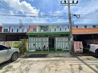 For rent and for sale 4 bedrooms townhouse in Bang Phli, Samut Prakan