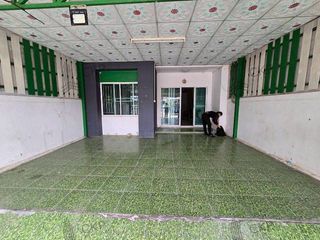 For rent and for sale 4 bedrooms townhouse in Bang Phli, Samut Prakan