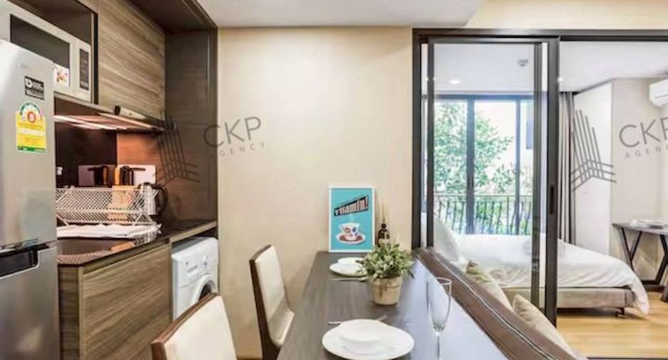 For rent and for sale 1 bed condo in Pathum Wan, Bangkok