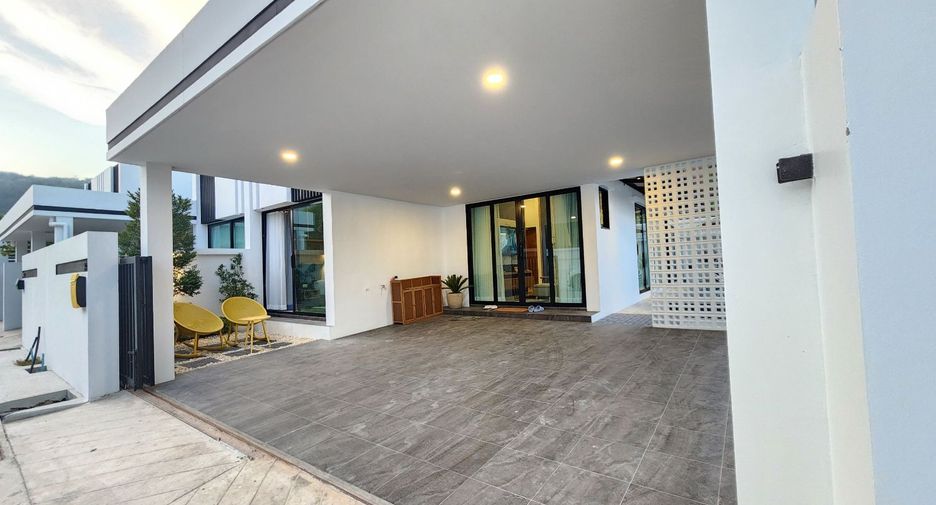 For rent 2 bedrooms villa in Mueang Phuket, Phuket
