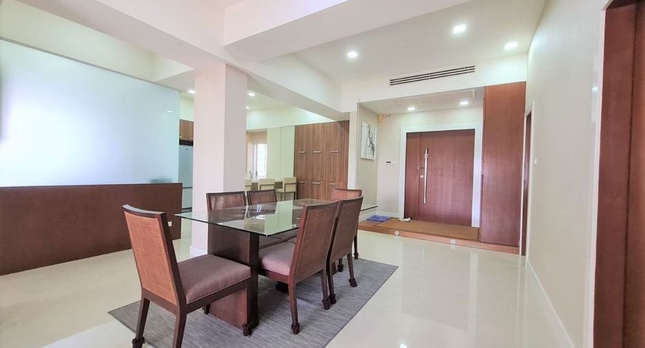 Condo en alquiler de 2 habitaciones en Khlong Toei, Bangkok