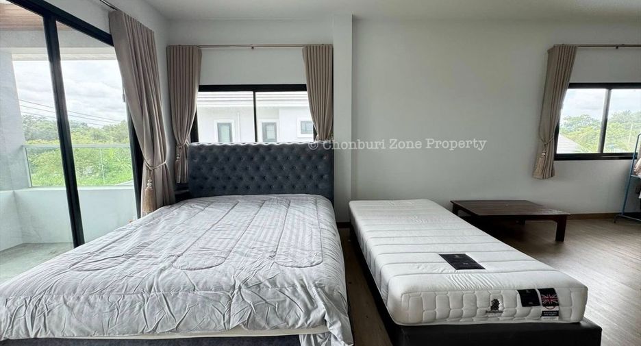 For rent 4 bedrooms house in Si Racha, Chonburi