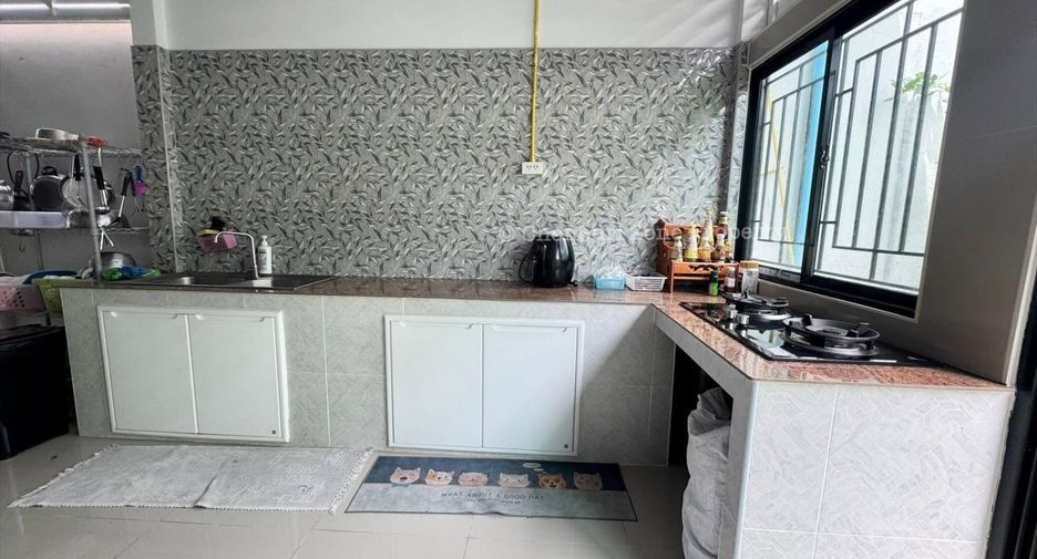 For rent 4 bedrooms house in Si Racha, Chonburi