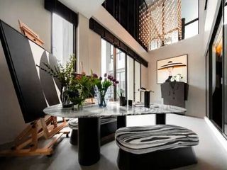 Condo en venta de 5 habitaciones en Saphan Sung, Bangkok