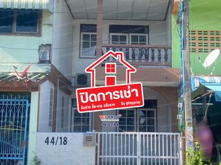 2 Bedroom Townhouse In Si Racha, Chonburi