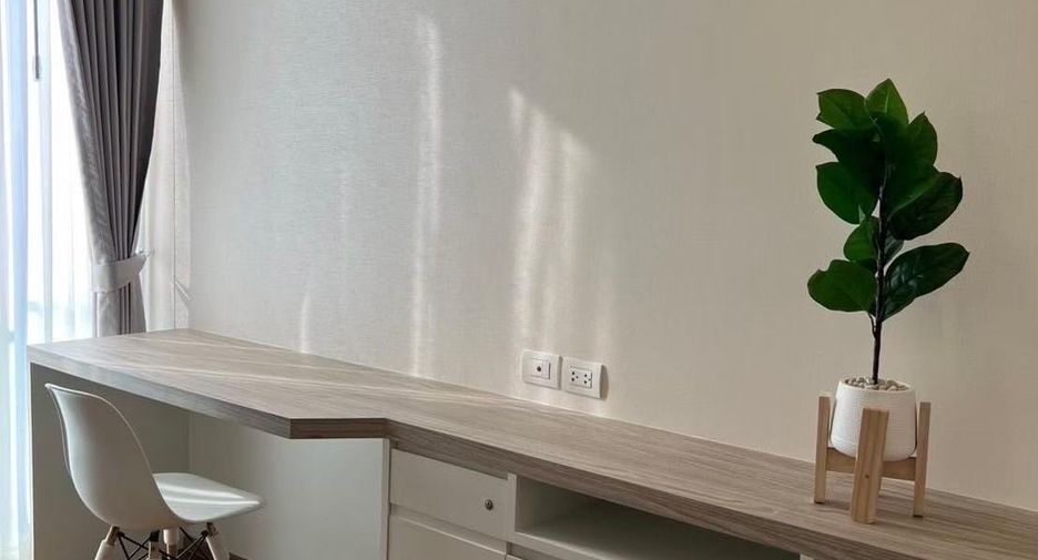 For rent 2 ベッドルーム condo in Pathum Wan, Bangkok
