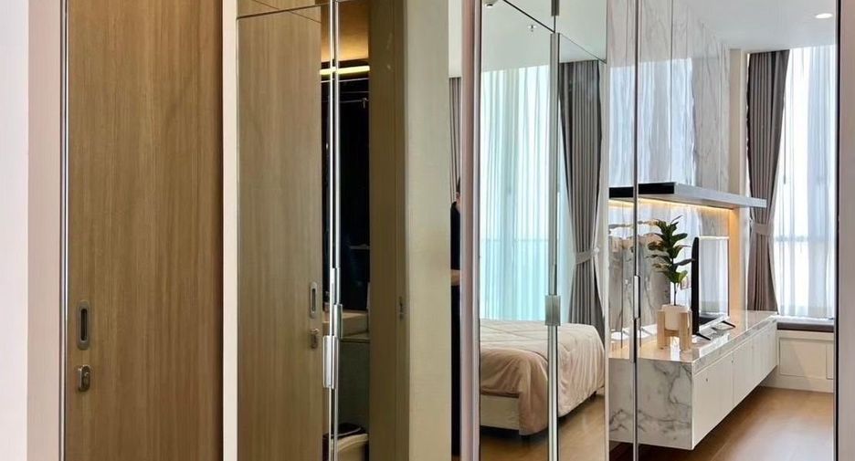 For rent 2 ベッドルーム condo in Pathum Wan, Bangkok