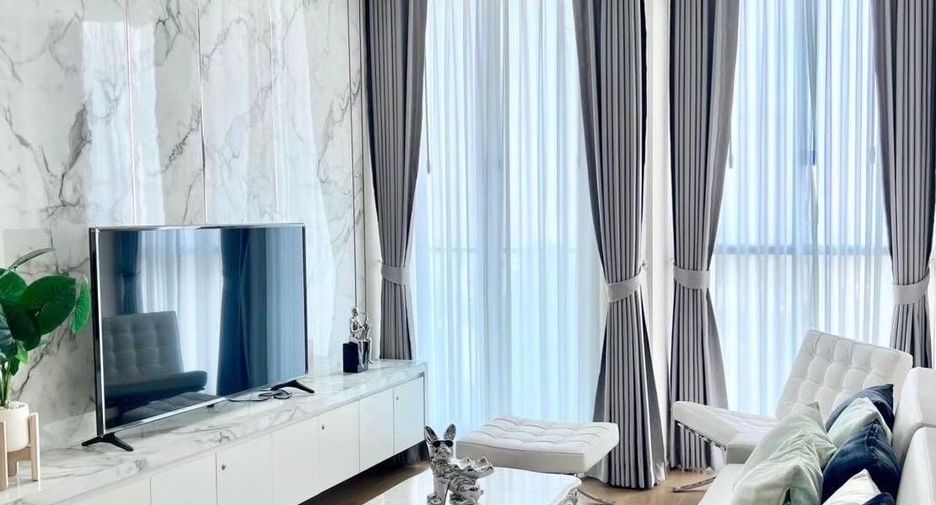 For rent 2 ベッドルーム condo in Pathum Wan, Bangkok