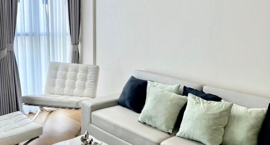 For rent 2 ベッドルーム condo in Pathum Wan, Bangkok