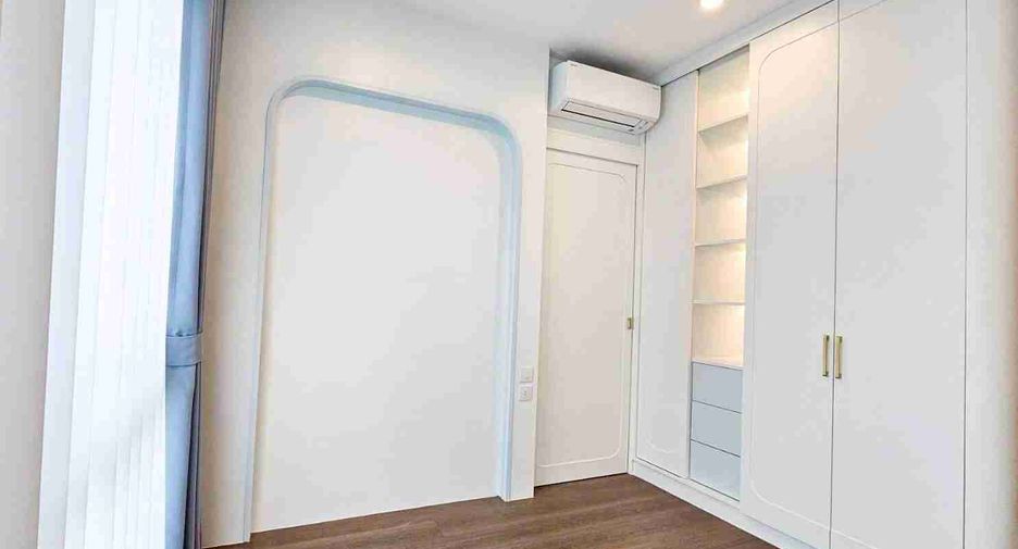Casa en alquiler y en venta de 4 habitaciones en Prawet, Bangkok