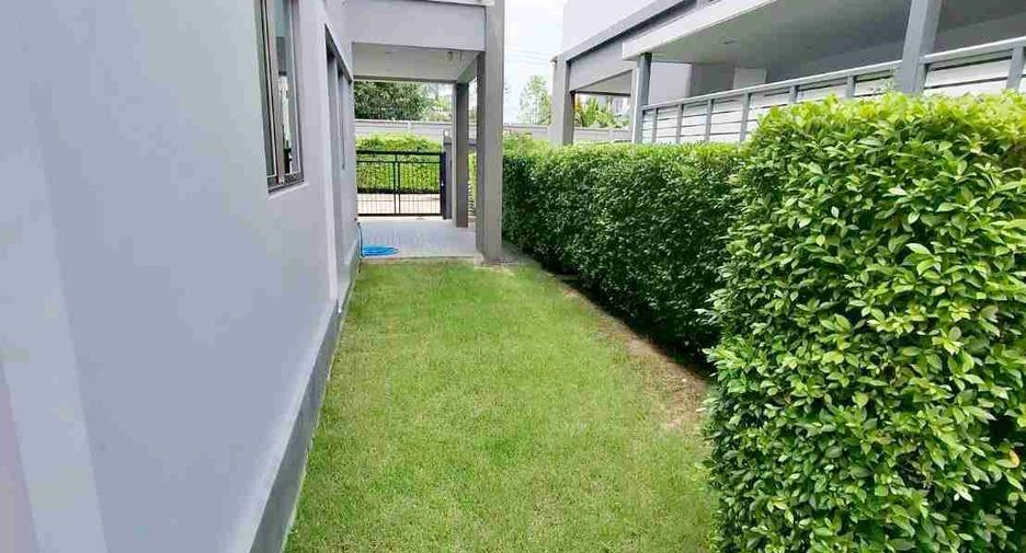 Casa en venta de 4 habitaciones en Prawet, Bangkok