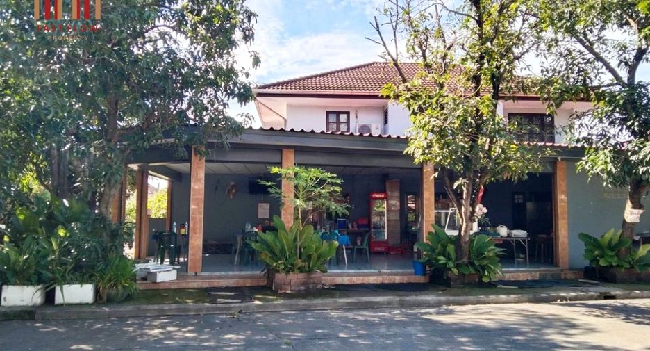 For sale 3 bedrooms house in Khlong Sam Wa, Bangkok