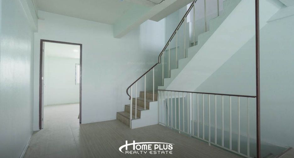 For sale 4 bedrooms retail Space in Bang Na, Bangkok