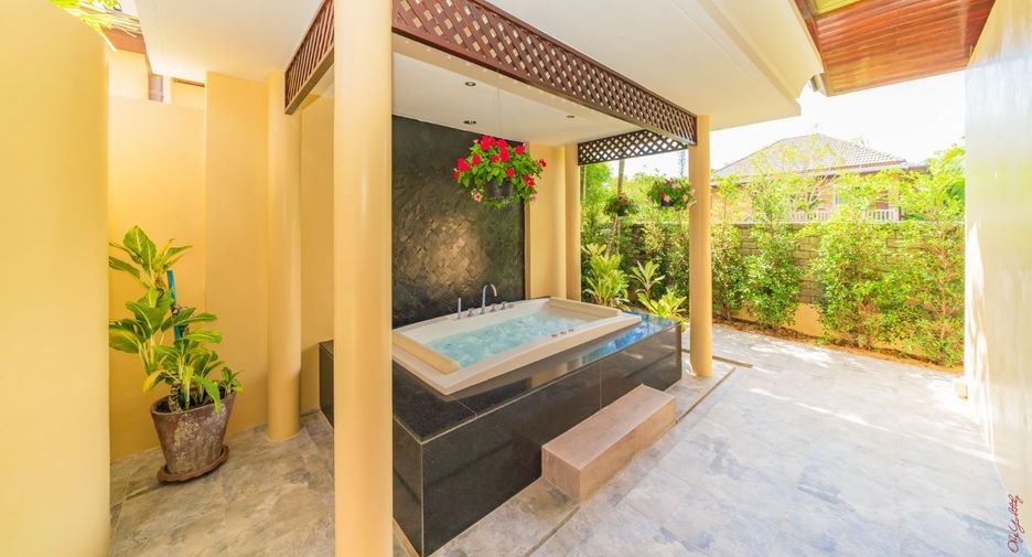 For rent 4 bedrooms villa in Thalang, Phuket