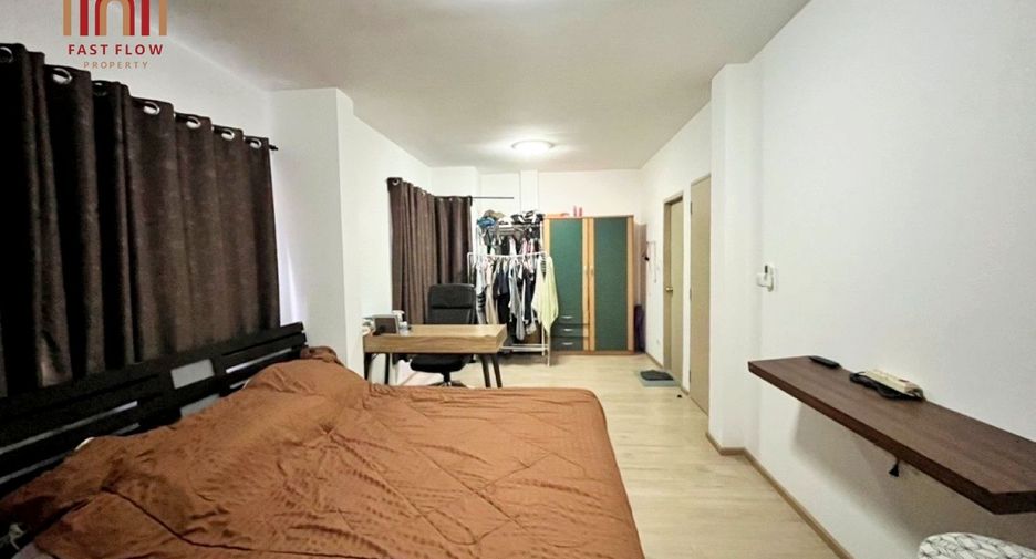 For sale 3 bedrooms house in Mueang Chachoengsao, Chachoengsao