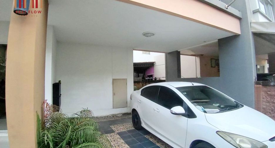 For sale 3 bedrooms house in Mueang Chachoengsao, Chachoengsao