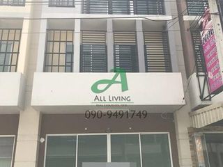 Reihenhaus zur Miete mit 3 Zimmer in Khlong Sam Wa, Bangkok