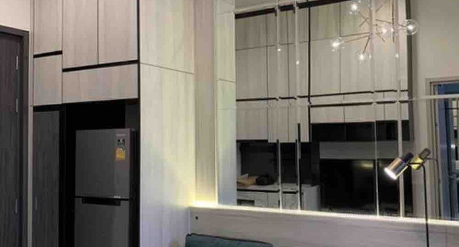 For sale 1 bed condo in Phra Khanong, Bangkok