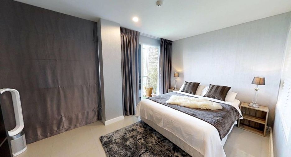 For sale 1 bed condo in Bang Na, Bangkok