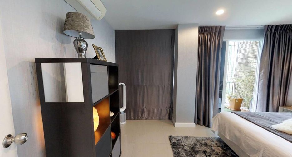 For sale 1 bed condo in Bang Na, Bangkok