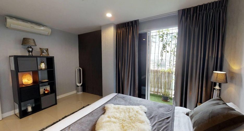 For sale 1 bed condo in Bang Na, Bangkok