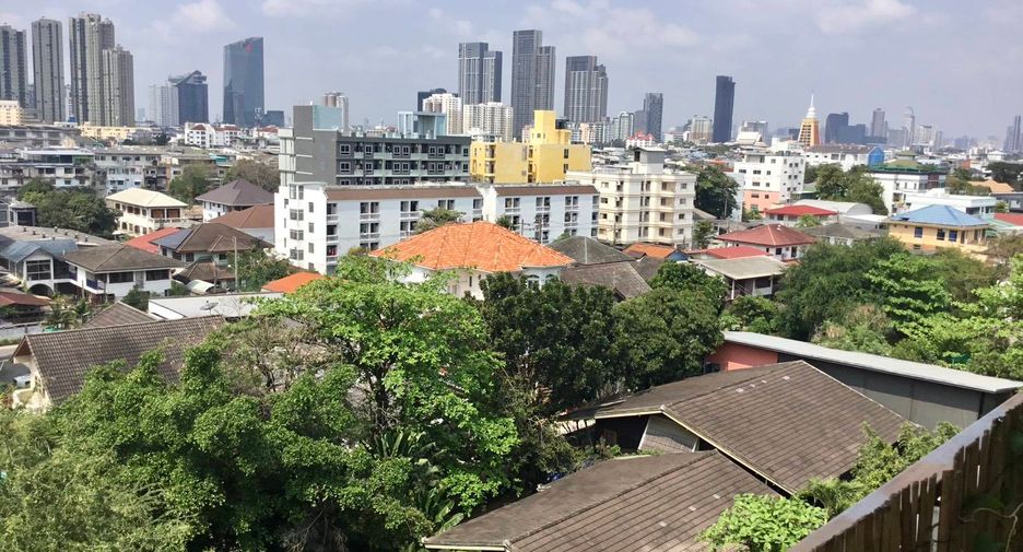 For sale 1 bed condo in Bang Na, Bangkok