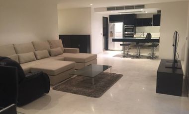 Condo en alquiler de 3 habitaciones en Watthana, Bangkok