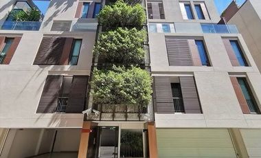 Condo en alquiler de 3 habitaciones en Yan Nawa, Bangkok