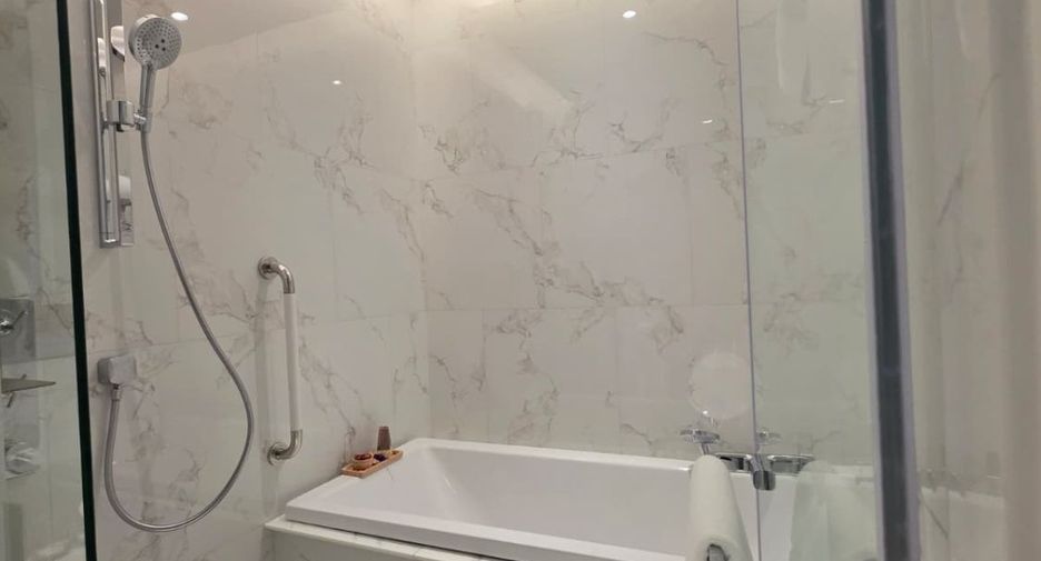 For rent 1 Beds serviced apartment in Khlong Toei, Bangkok