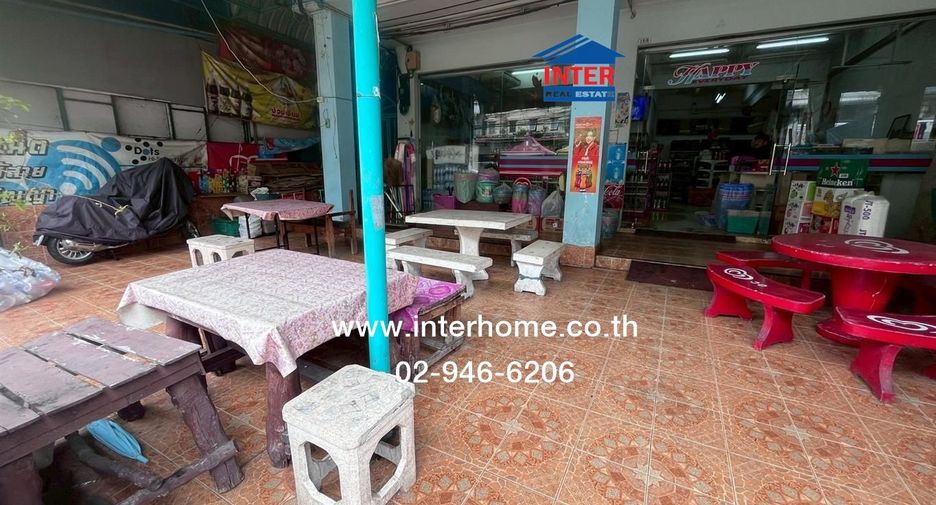 出租 和 出售 17 卧室 商业空间 在 Khlong Luang, Pathum Thani