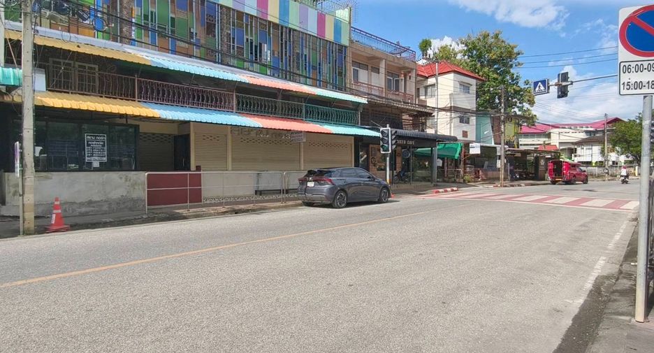 For sale 2 bedrooms retail Space in Mueang Chiang Mai, Chiang Mai