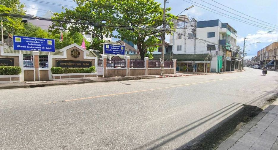 For sale 2 bedrooms retail Space in Mueang Chiang Mai, Chiang Mai