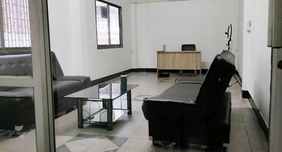 For sale retail Space in Samphanthawong, Bangkok