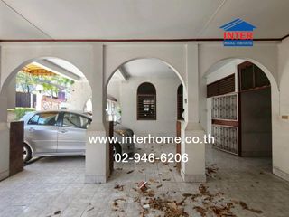 For sale 4 ベッドルーム house in Bang Phlat, Bangkok
