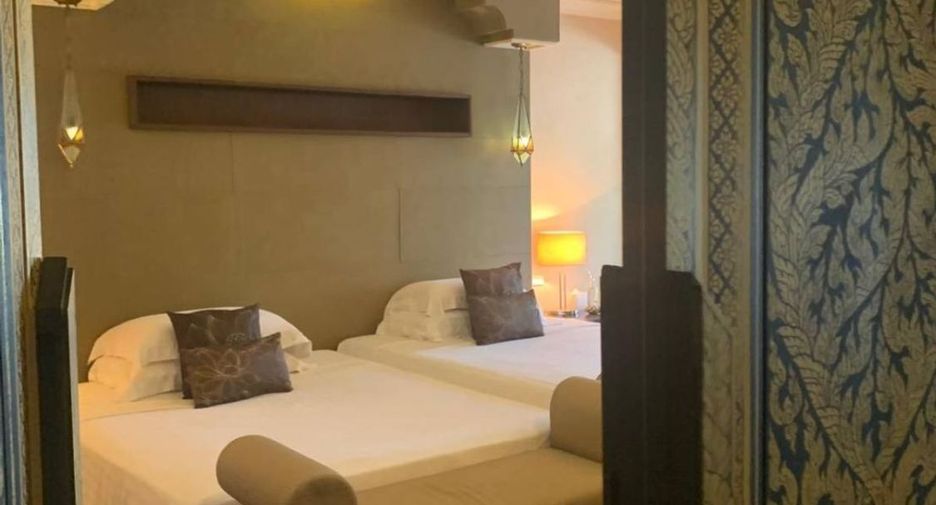 For sale 4 bedrooms condo in Cha Am, Phetchaburi