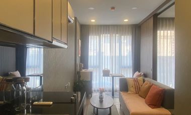 Wohnung zum Kauf mit 1 Zimmer in Huai Khwang, Bangkok