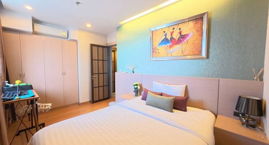 For rent 2 bedrooms condo in Si Racha, Chonburi