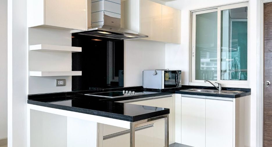 For sale 3 bedrooms condo in Bang Kho Laem, Bangkok