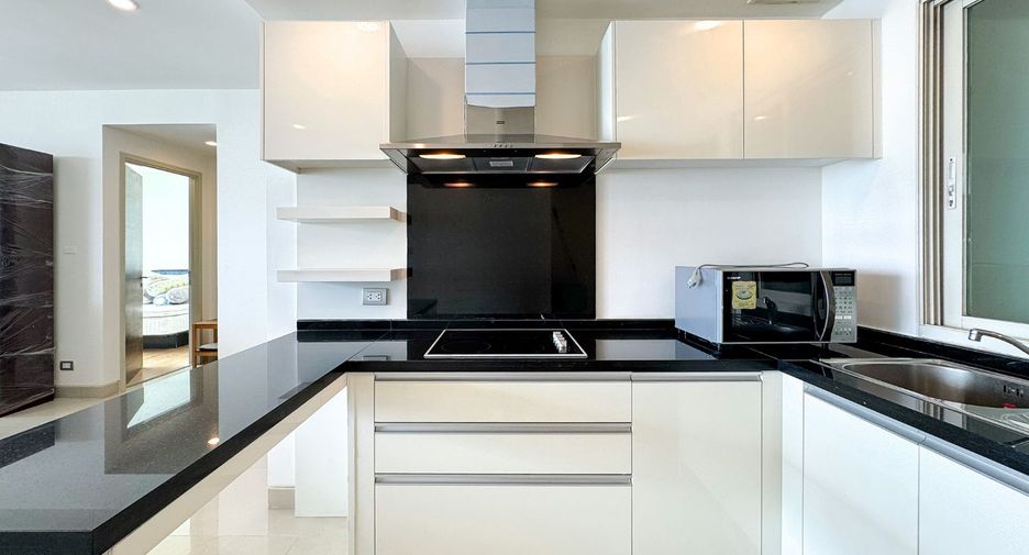 For sale 3 bedrooms condo in Bang Kho Laem, Bangkok