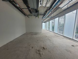 For rent retail Space in Watthana, Bangkok