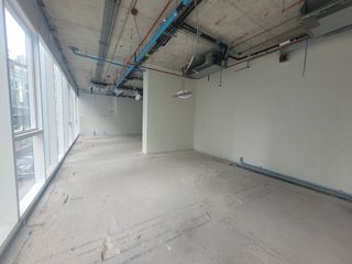 For rent retail Space in Watthana, Bangkok