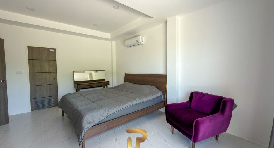 For sale 4 bedrooms villa in Bang Saray, Pattaya